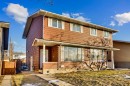 7842 21A Street Se, Calgary, AB  - Outdoor 