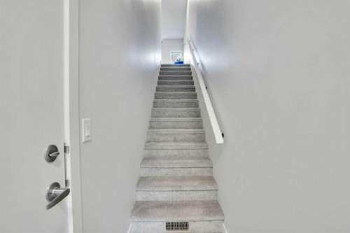 96 Tuscany Summit Square Nw, Calgary, AB - Indoor Photo Showing Other Room