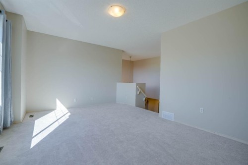 15 Tuscany Reserve Bay Nw, Calgary, AB - Indoor