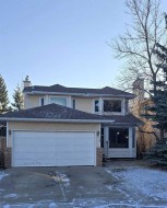 78 Sandringham Way NW Calgary, AB T3K 3V7