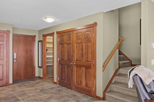 318-170 Crossbow Place, Canmore, AB - Indoor Photo Showing Other Room