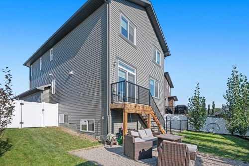 1071 Stevens Place, Crossfield, AB - Outdoor