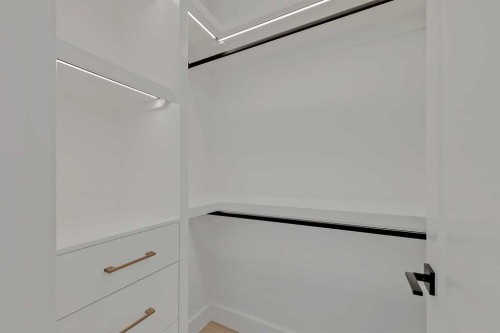 2008 8 Avenue Se, Calgary, AB - Indoor