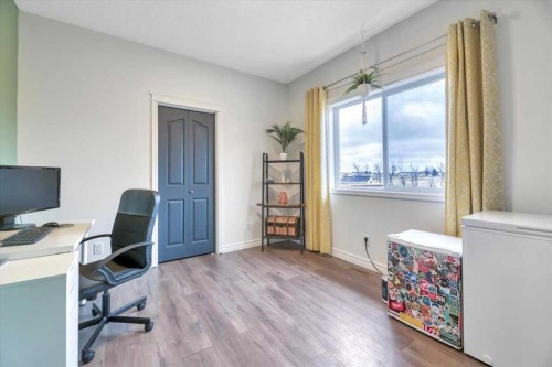218 Allan Crescent, Vulcan, AB - Indoor Photo Showing Office