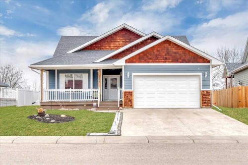 218 Allan Crescent, Vulcan, AB - Outdoor With Deck Patio Veranda With Facade