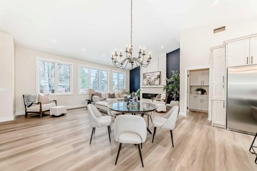 1 Spruce Bank Crescent Sw, Calgary, AB - Indoor Photo Showing Dining Room