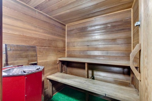 3328 45 Street Sw, Calgary, AB - Indoor Photo Showing Other Room