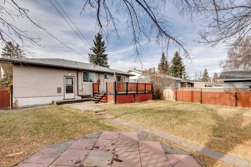 3328 45 Street Sw, Calgary, AB - Outdoor