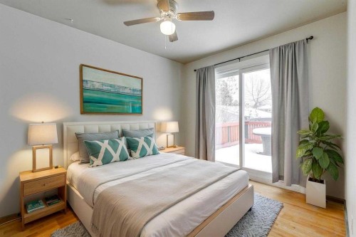 3328 45 Street Sw, Calgary, AB - Indoor Photo Showing Bedroom