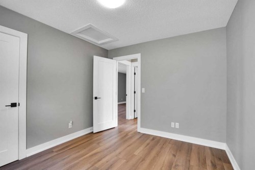 179 Panatella Cape Nw, Calgary, AB - Indoor Photo Showing Other Room