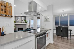 302-526 5 Street NE Calgary, AB T2E 3W6