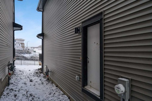 35 Heritage Heath, Cochrane, AB - Outdoor With Exterior