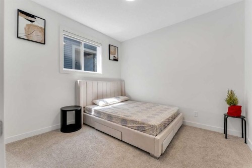 172 Precedence Hill, Cochrane, AB - Indoor Photo Showing Bedroom