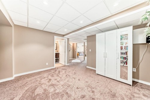108 Seagreen Lane, Chestermere, AB - Indoor Photo Showing Other Room