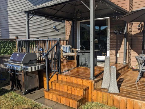 719 Hampton Hills Drive Ne, High River, AB - Outdoor With Deck Patio Veranda With Exterior