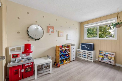 212 Whitman Place Ne, Calgary, AB - Indoor Photo Showing Other Room