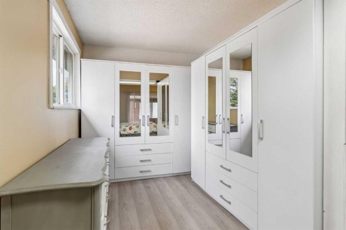 212 Whitman Place Ne, Calgary, AB - Indoor Photo Showing Other Room