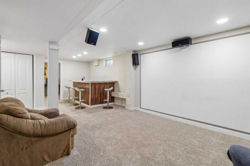 212 Whitman Place Ne, Calgary, AB - Indoor