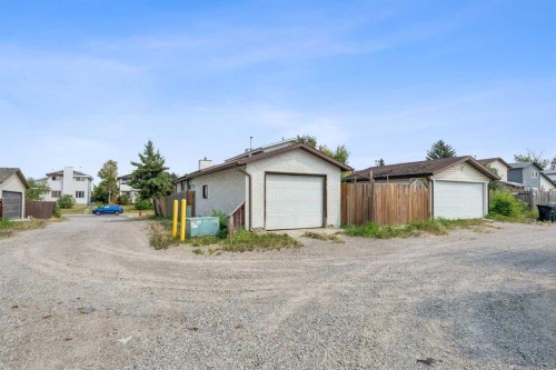 212 Whitman Place Ne, Calgary, AB - Outdoor With Exterior