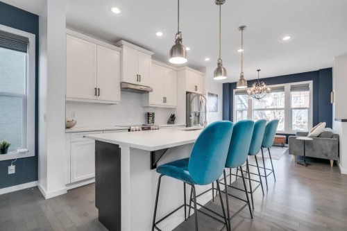 19 Marquis Gardens Se, Calgary, AB - Indoor Photo Showing Kitchen With Upgraded Kitchen
