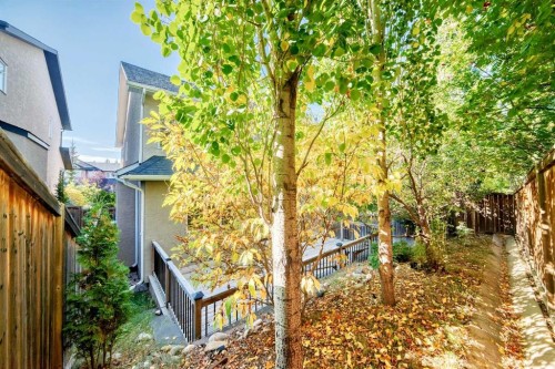 173 Aspenshire Drive Sw, Calgary, AB - Outdoor