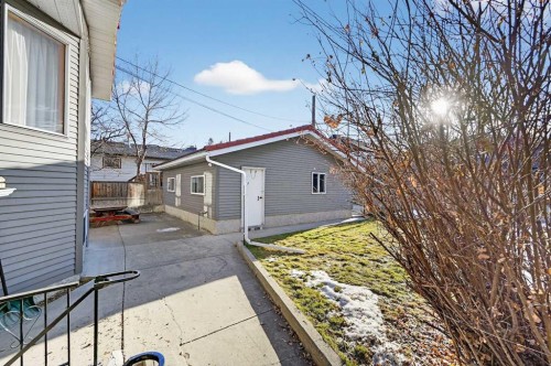 455 24 Avenue Ne, Calgary, AB - Outdoor