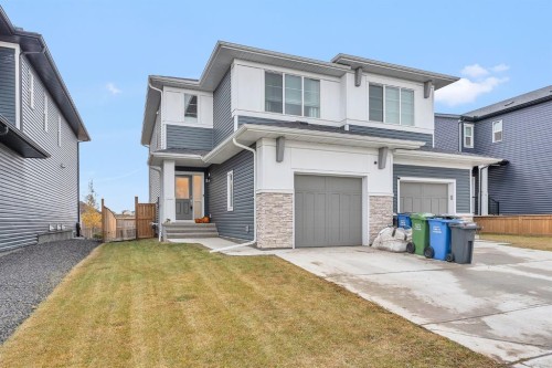 179 Willow Place, Cochrane, AB - Outdoor