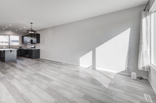 362 Wolf Creek Manor Se, Calgary, AB - Indoor