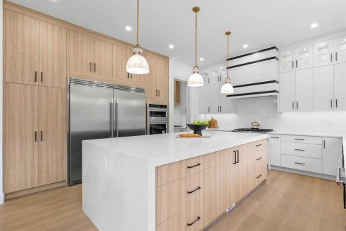 407 Patterson Boulevard Sw, Calgary, AB - Indoor Photo Showing Kitchen With Stainless Steel Kitchen With Upgraded Kitchen