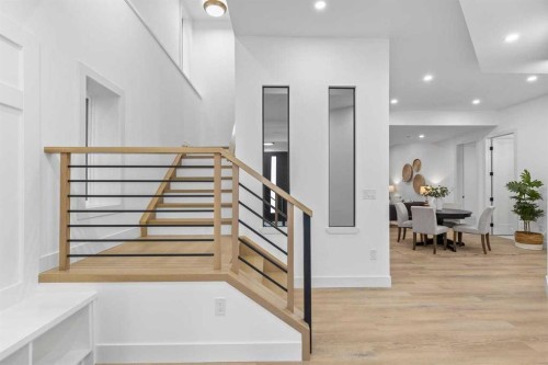 407 Patterson Boulevard Sw, Calgary, AB - Indoor Photo Showing Other Room