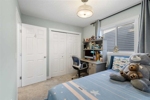 109 Copperfield Common Se, Calgary, AB - Indoor Photo Showing Bedroom