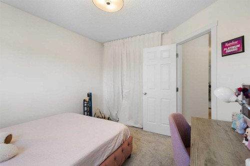 109 Copperfield Common Se, Calgary, AB - Indoor Photo Showing Bedroom