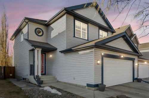 109 Copperfield Common Se, Calgary, AB - Outdoor With Exterior