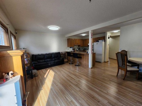9 Country Hills Rise Nw, Calgary, AB - Indoor