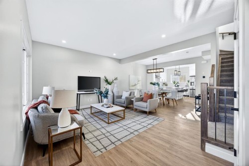 355 Fireside Drive Nw, Cochrane, AB - Indoor