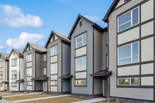 54 Evanscrest Manor Nw, Calgary, AB - Outdoor