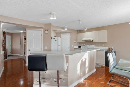 82 Martha'S Meadow Close Ne, Calgary, AB - Indoor