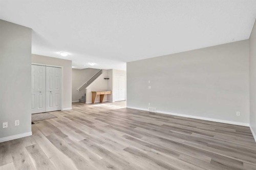 216 West Creek Close, Chestermere, AB - Indoor Photo Showing Other Room