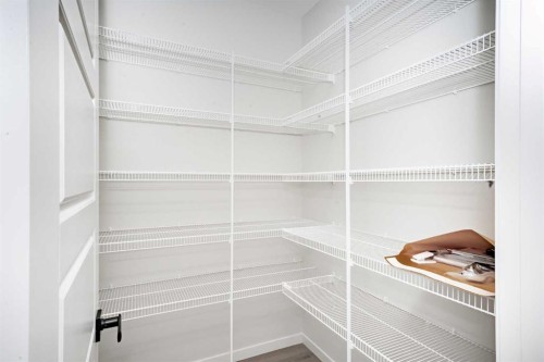 78 Corner Glen Grove Ne, Calgary, AB - Indoor With Storage