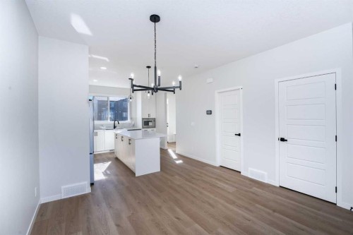 78 Corner Glen Grove Ne, Calgary, AB - Indoor