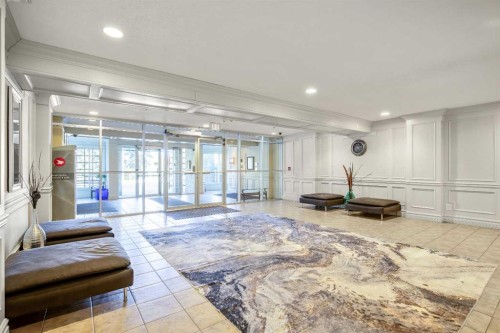 206-630 10 Street Nw, Calgary, AB - Indoor Photo Showing Other Room