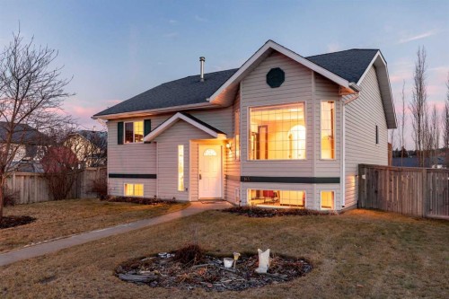165 Quigley Drive, Cochrane, AB - Outdoor