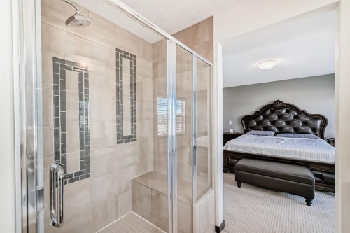 16 Skyview Shores Gardens Ne, Calgary, AB - Indoor Photo Showing Bathroom