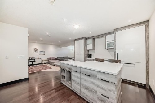 16 Skyview Shores Gardens Ne, Calgary, AB - Indoor Photo Showing Kitchen