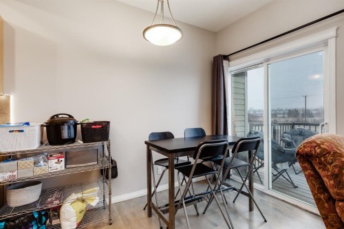 504-620 Luxstone Landing Sw, Airdrie, AB - Indoor