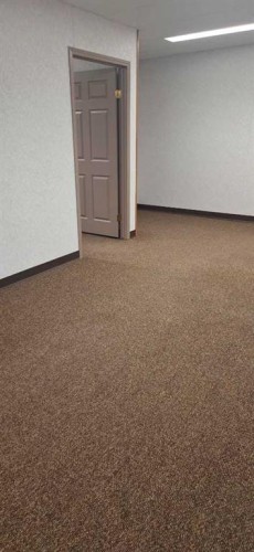 2013 20 Avenue, Nanton, AB 