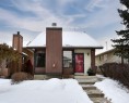 34 Woodglen Crescent Sw, Calgary, AB  - Outdoor 