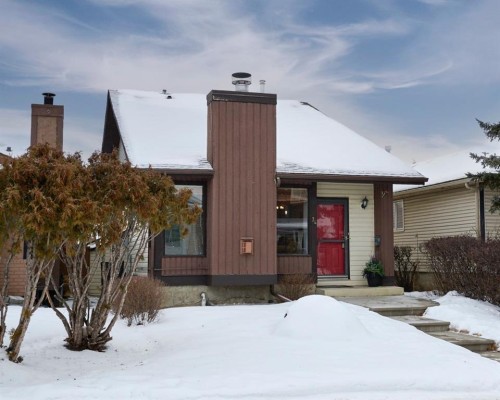 34 Woodglen Crescent Sw, Calgary, AB - Outdoor