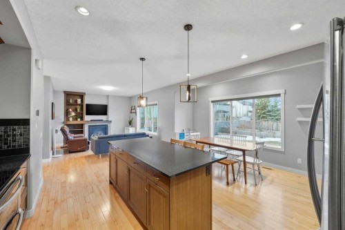 136 Wildrose Crescent, Strathmore, AB - Indoor