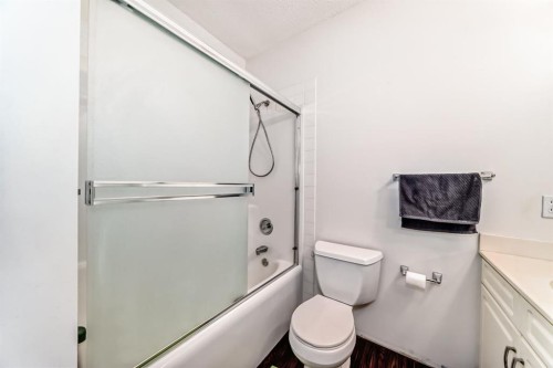 8373 Edgevalley Drive Nw, Calgary, AB 